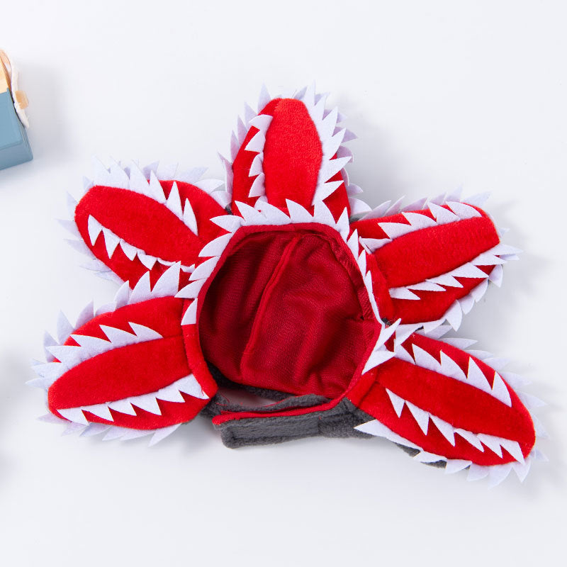 Pet clothes are funny take a knife transform into a pet dog Halloween pet