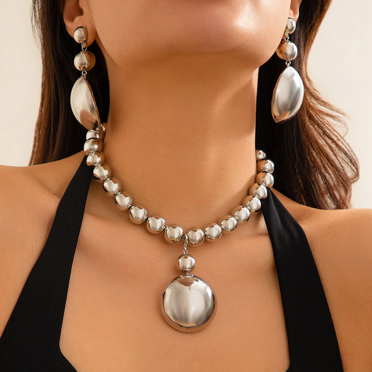 Exaggerated Geometry Cyber Style Bead Necklace Jewelry Simple Bead Neck Chain Choker Female