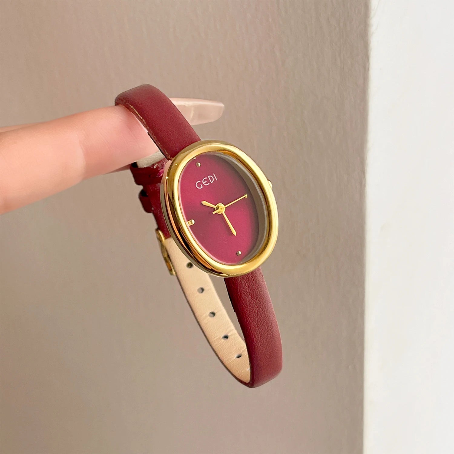 Luxury Leather Strap Watch for Women