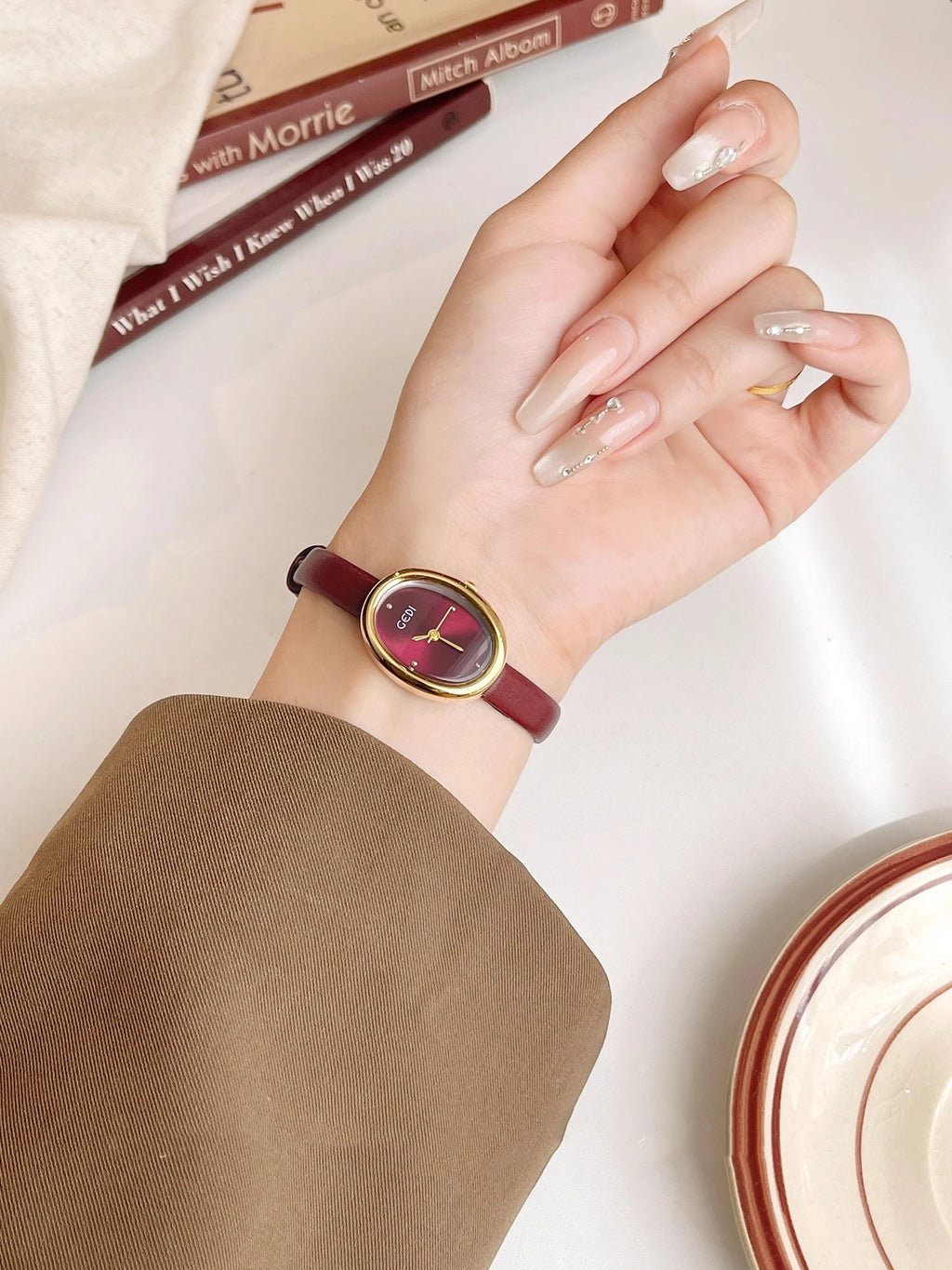 Luxury Leather Strap Watch for Women