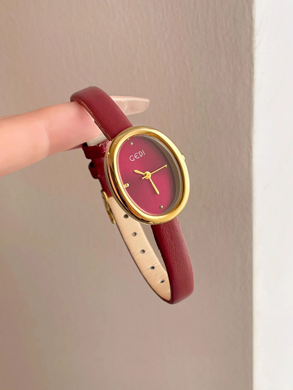 Luxury Leather Strap Watch for Women