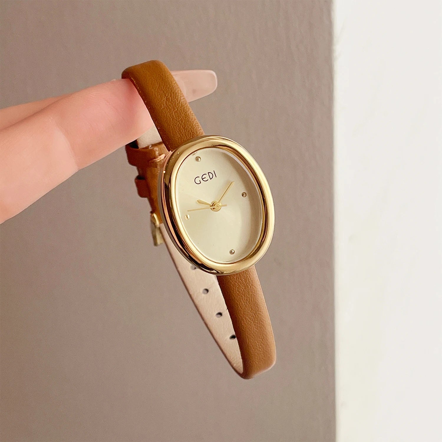 Luxury Leather Strap Watch for Women