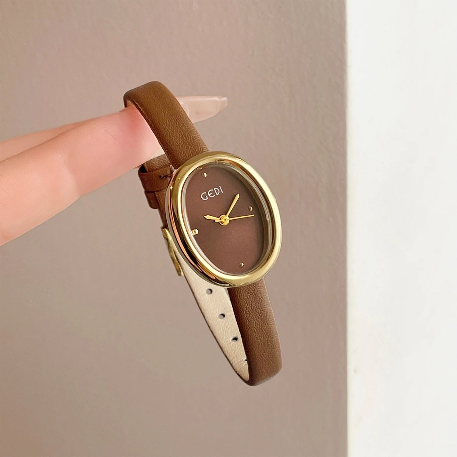 Luxury Leather Strap Watch for Women