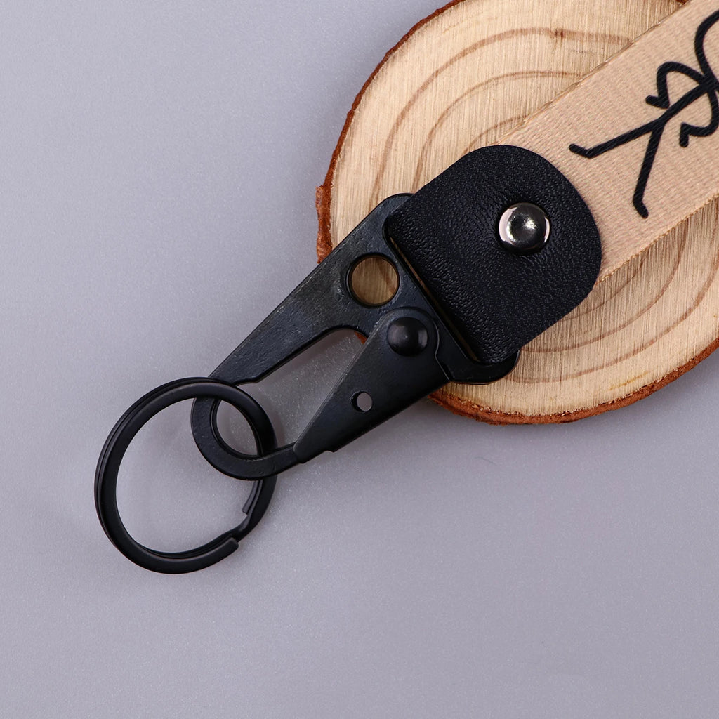 Interesting Games Original Keychains Accessories Keychains for Men Keyring Keychain for Car Keys Women Fashion Jewelry1pcs