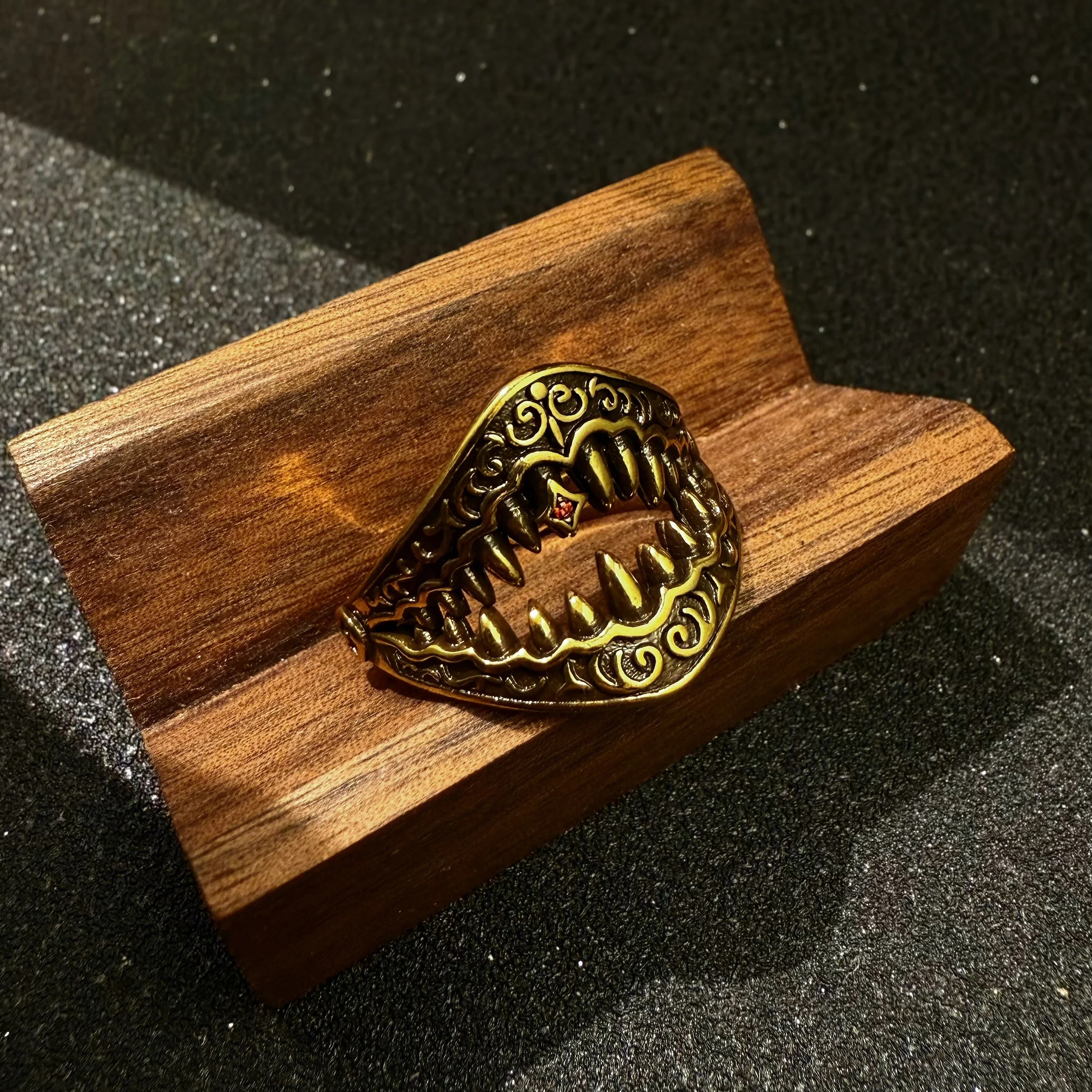 Retro Gold Color The Meg Adjustable Open Ring For Men Punk Gothic Edgy Hiphop Copper Jewelry Vintage Bikers Accessories Man Gift