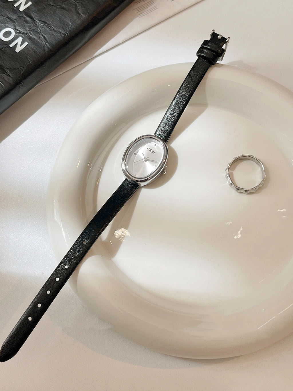 Luxury Leather Strap Watch for Women